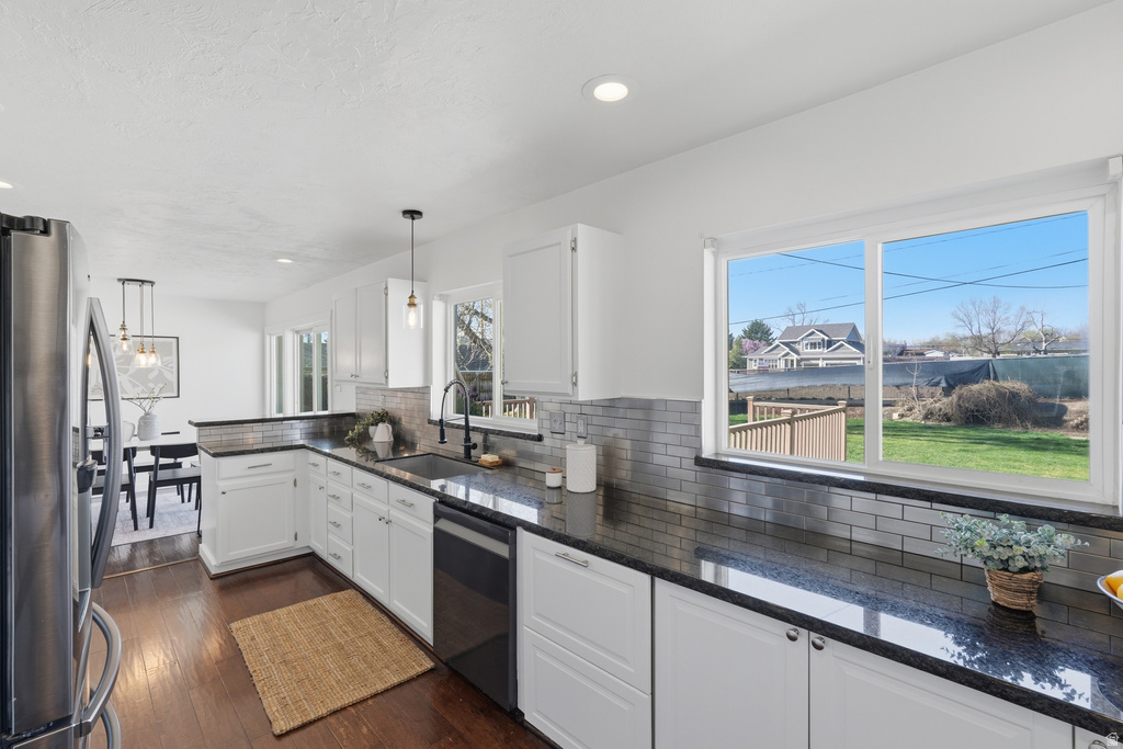 1691 E FIELDCREST LN Holladay, UT 84117