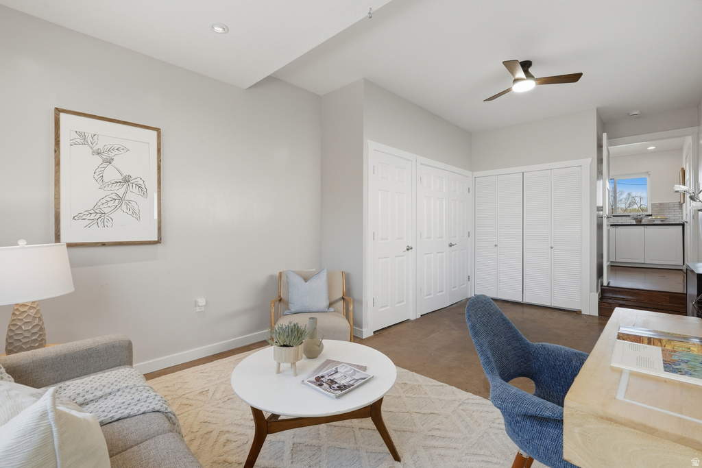 1691 E FIELDCREST LN Holladay, UT 84117