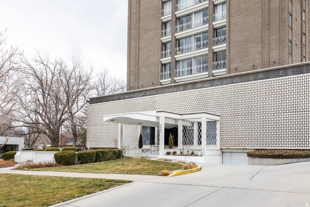 777 E SOUTH TEMPLE #11F Salt Lake City, UT 84102