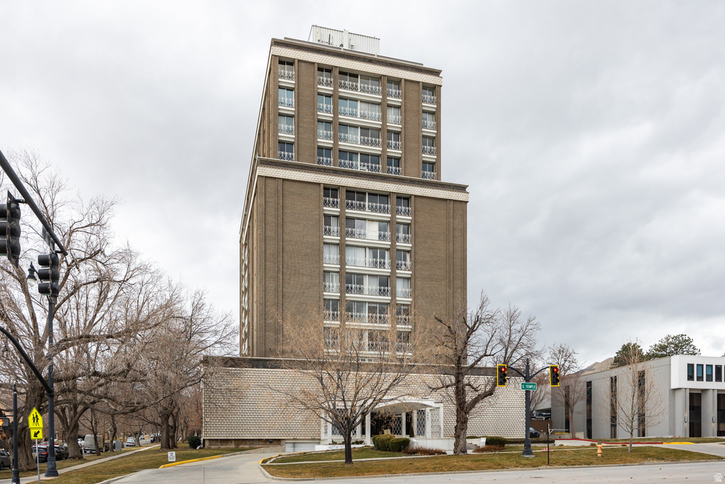 777 E SOUTH TEMPLE #11F Salt Lake City, UT 84102