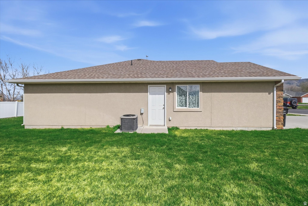 285 W 60 S Hyde Park, UT 84318
