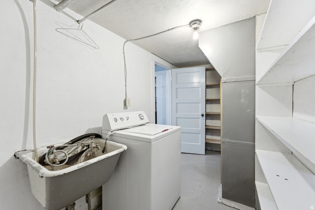 10306 S APEX RD Copperton, UT 84006