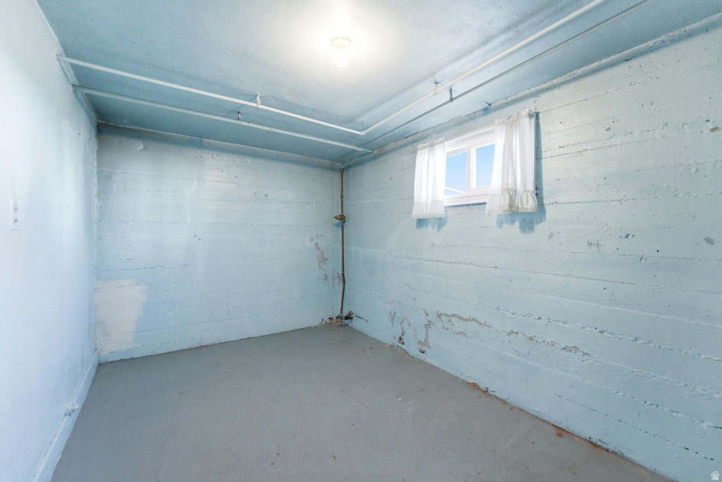 10306 S APEX RD Copperton, UT 84006