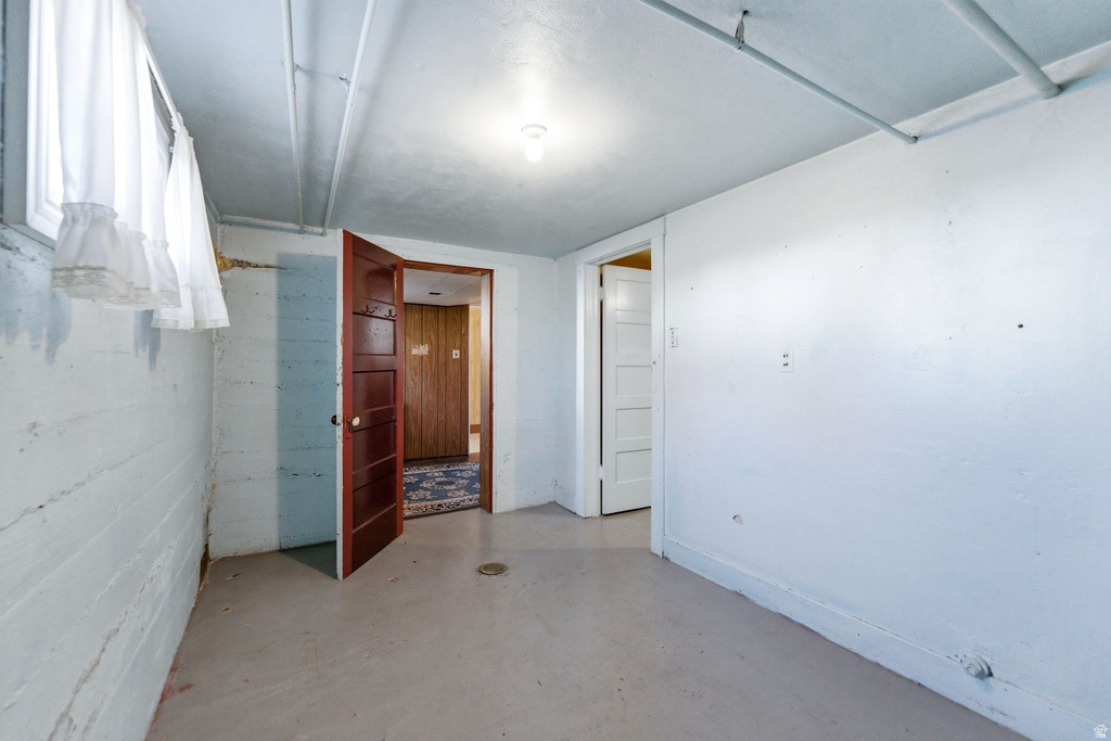 10306 S APEX RD Copperton, UT 84006