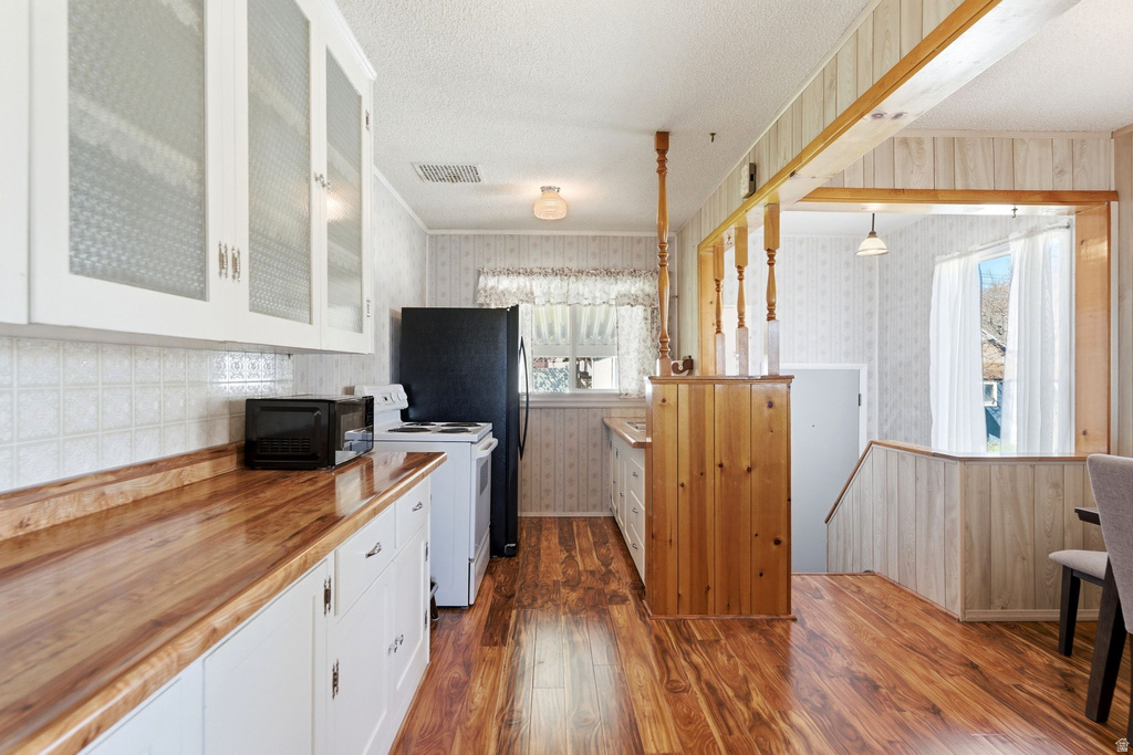 10306 S APEX RD Copperton, UT 84006