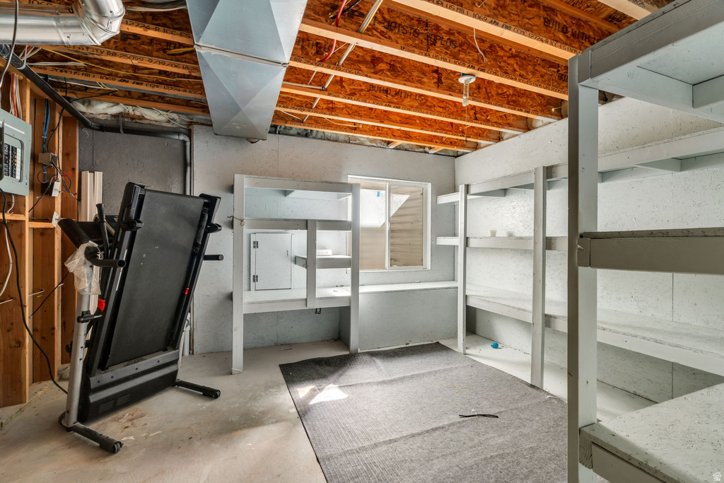 182 E APARICIO DR Tooele, UT 84074