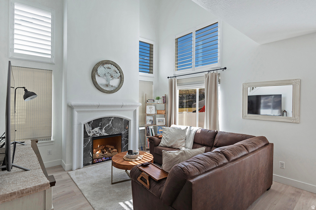 16096 S TRUSS DR Bluffdale, UT 84065