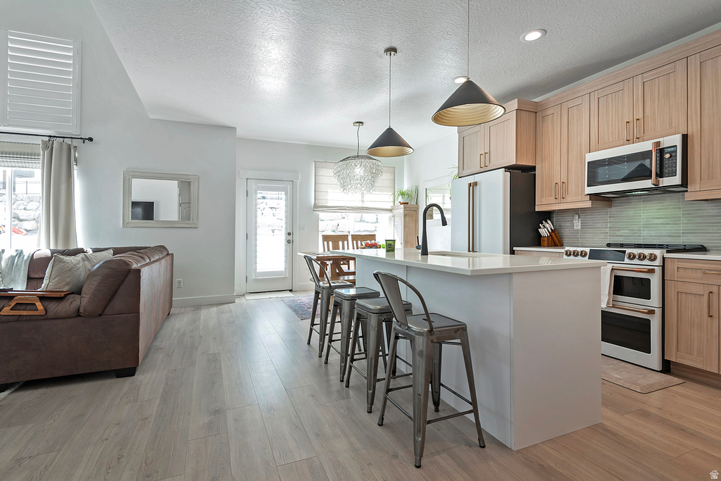 16096 S TRUSS DR Bluffdale, UT 84065