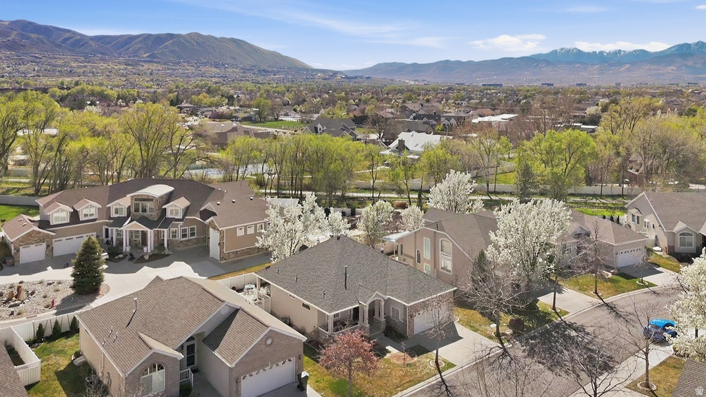 1434 E BLACKSMITH LN Draper, UT 84020