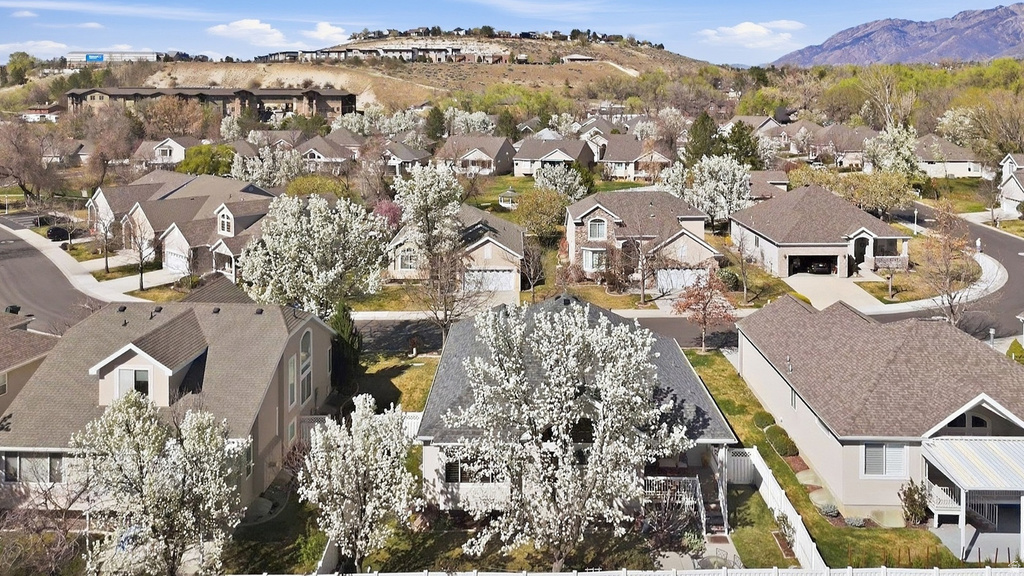 1434 E BLACKSMITH LN Draper, UT 84020