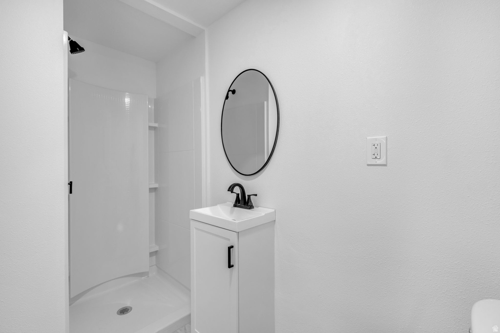 7004 W 3980 S West Valley City, UT 84128