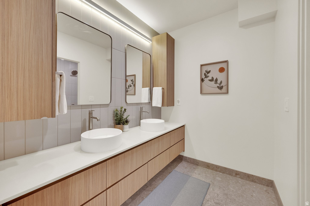 813 W CHARLOTTE ST Lehi, UT 84043