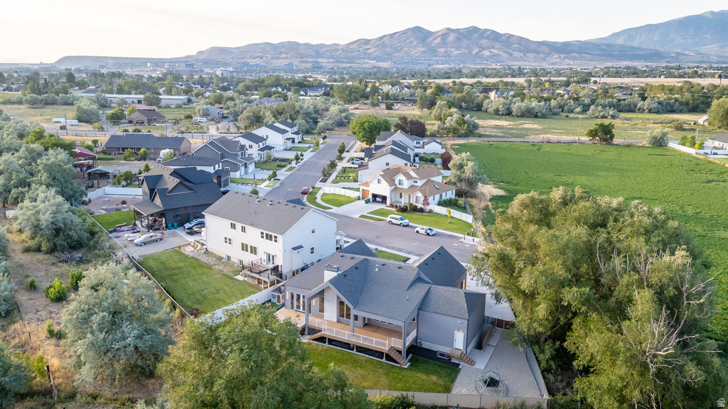 813 W CHARLOTTE ST Lehi, UT 84043