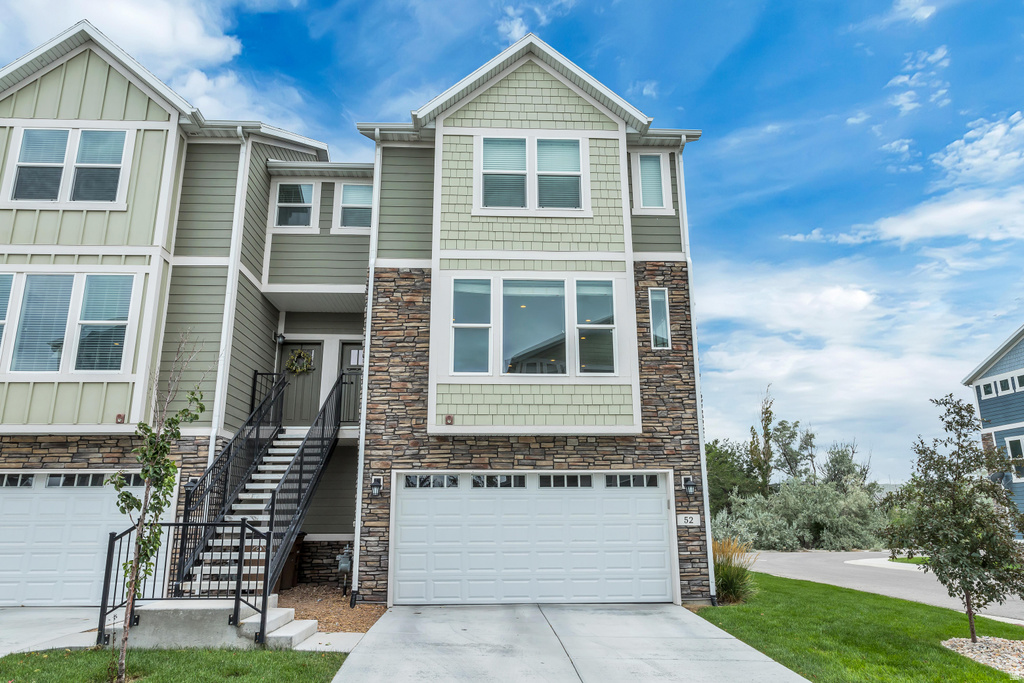 52 E GOLDEN PRIVET DR Draper, UT 84020