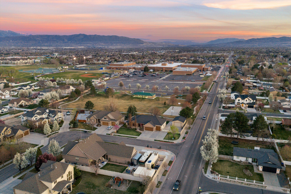 2182 W COPPER KING LN South Jordan, UT 84095