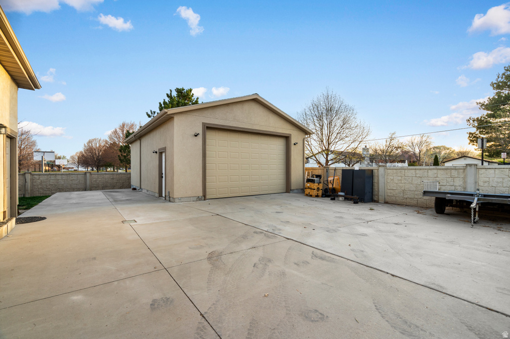 2182 W COPPER KING LN South Jordan, UT 84095