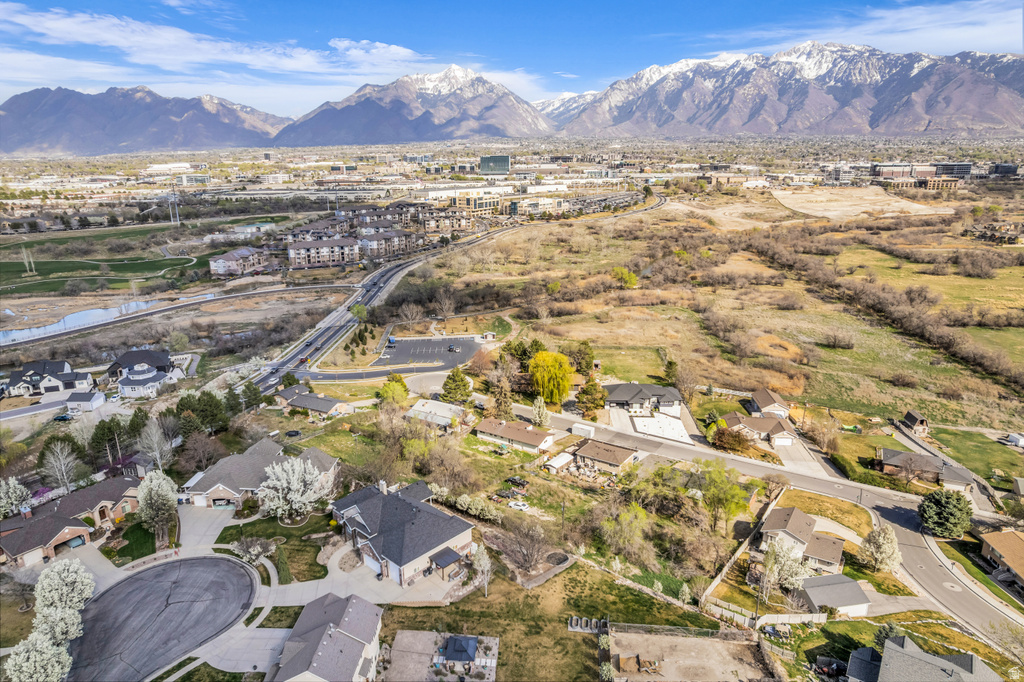 9880 S FLORENCE WAY South Jordan, UT 84095