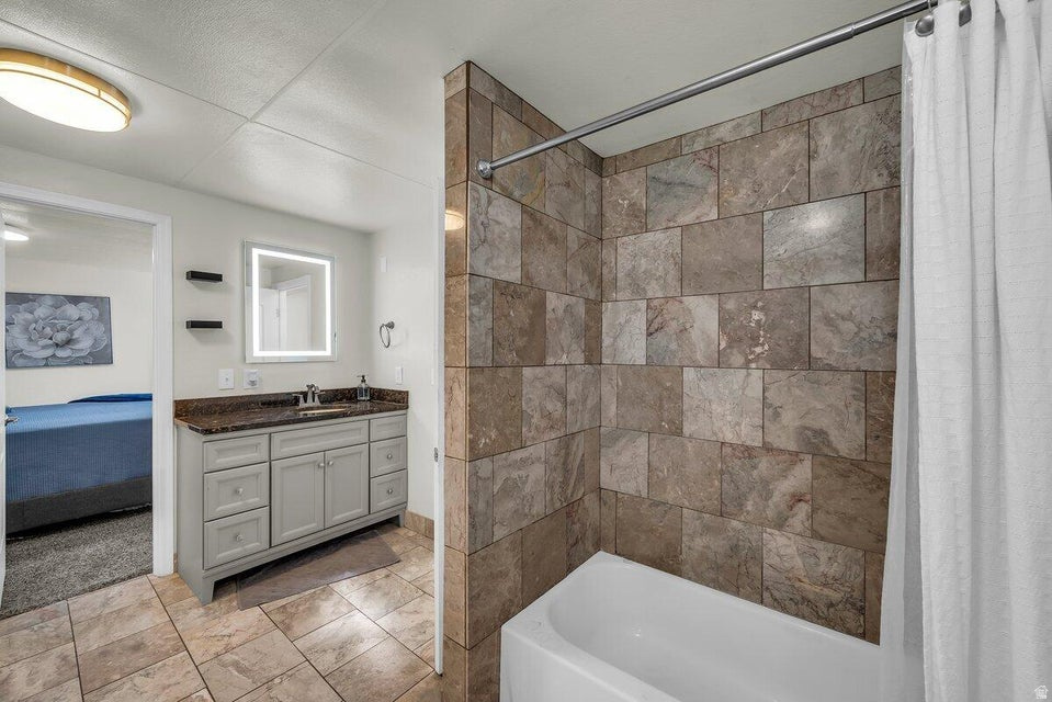 326 W 30 N La Verkin, UT 84745