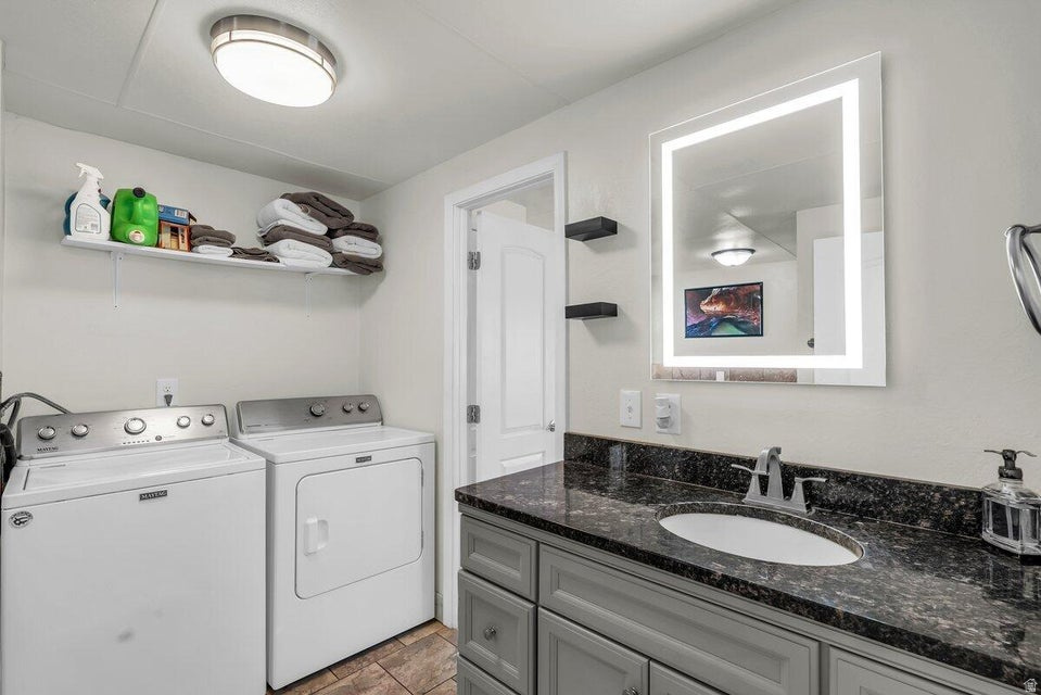 326 W 30 N La Verkin, UT 84745