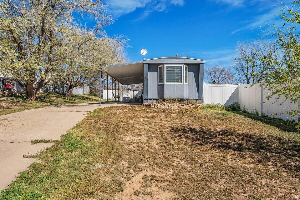 326 W 30 N La Verkin, UT 84745