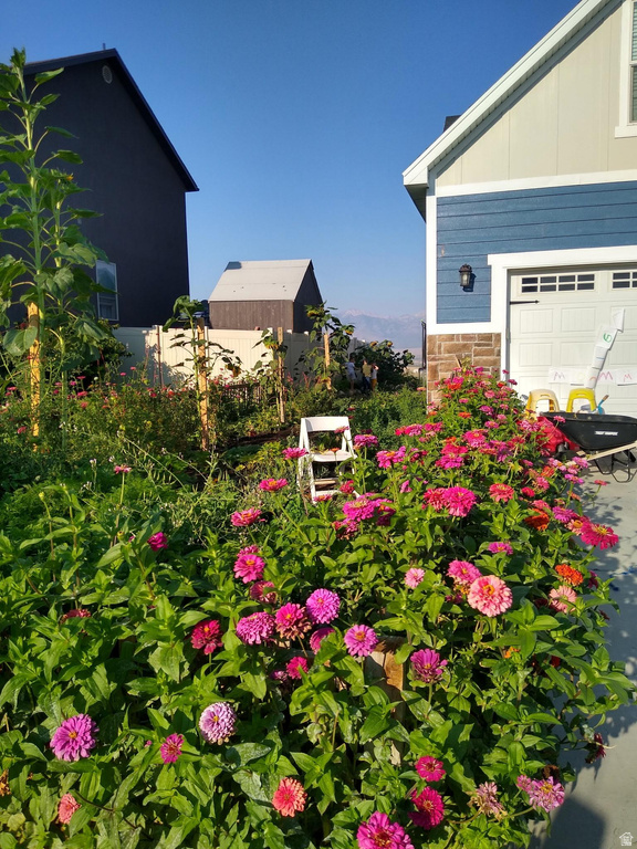 1124 S 1050 W Tooele, UT 84074