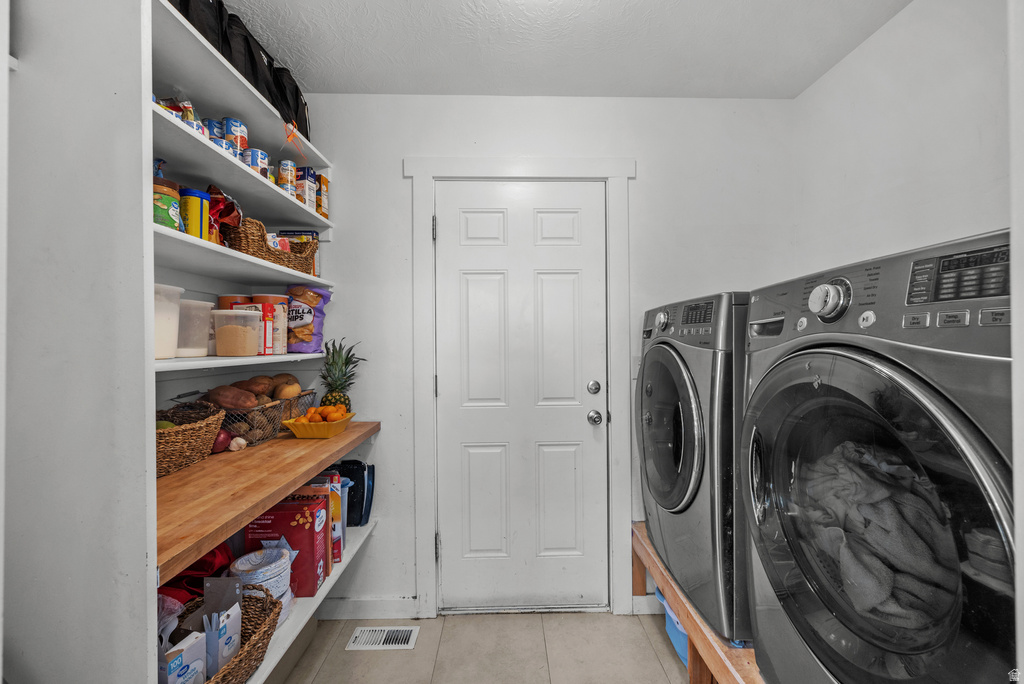 1124 S 1050 W Tooele, UT 84074