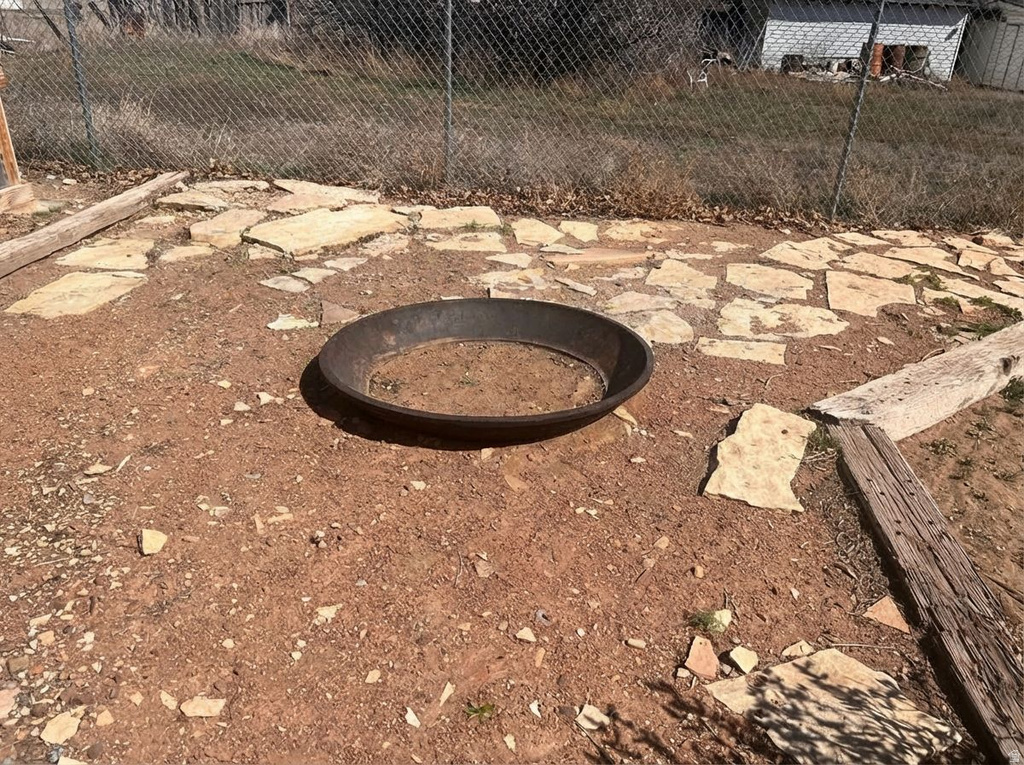 1929 E 2500 S Vernal, UT 84078