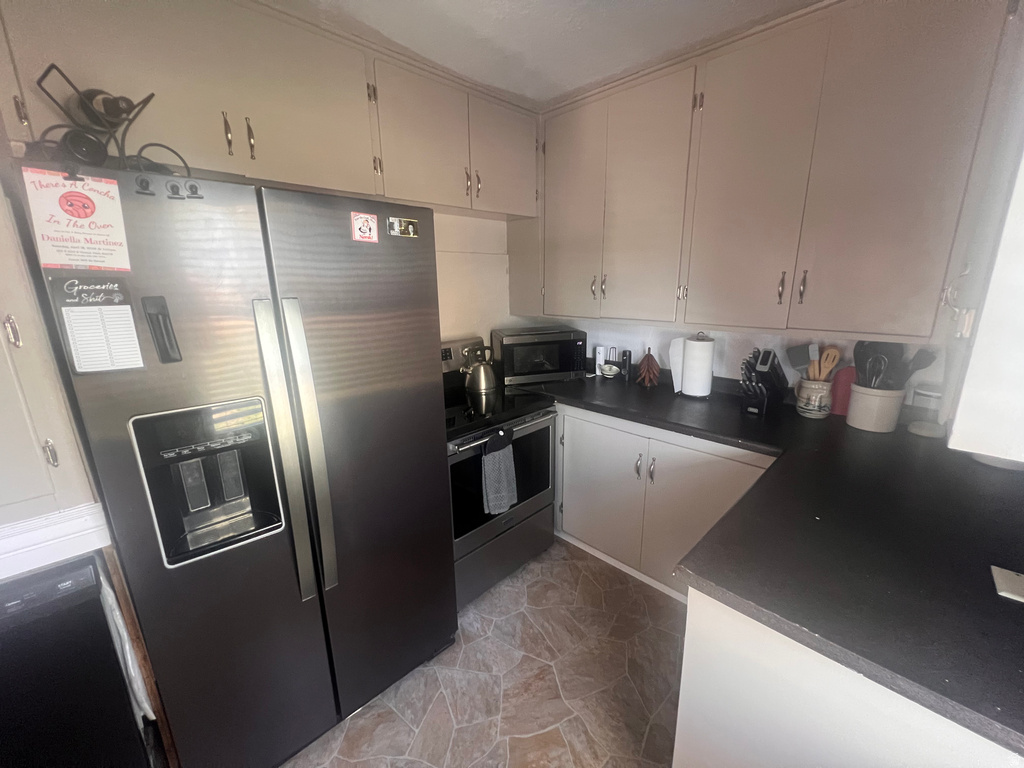 1929 E 2500 S Vernal, UT 84078