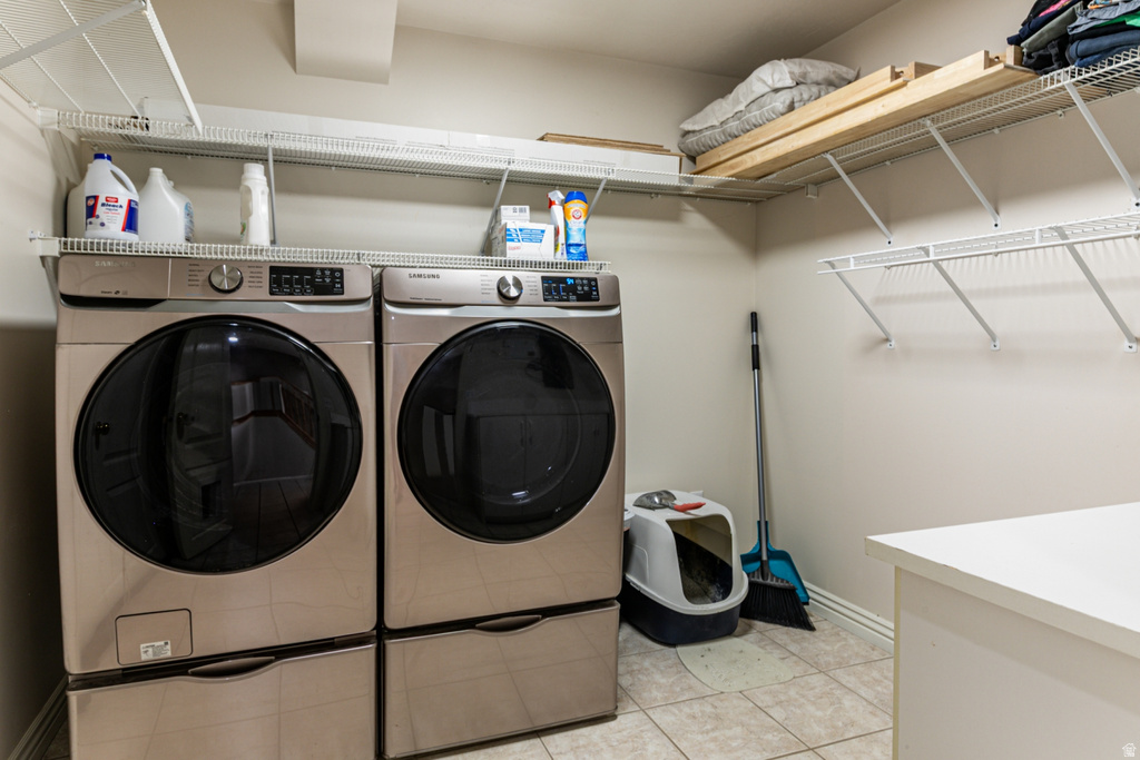 8967 S COBBLE CANYON LN Sandy, UT 84093