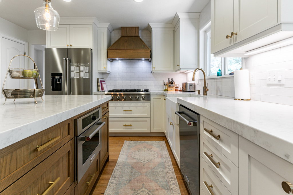 8967 S COBBLE CANYON LN Sandy, UT 84093