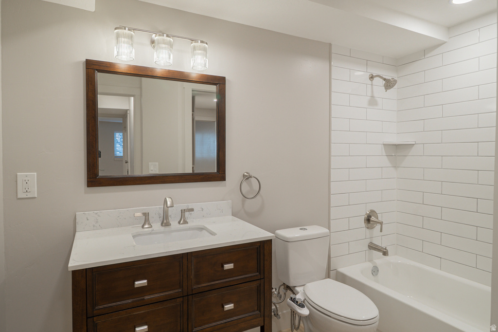 5600 MEADOW LN #144 South Ogden, UT 84403