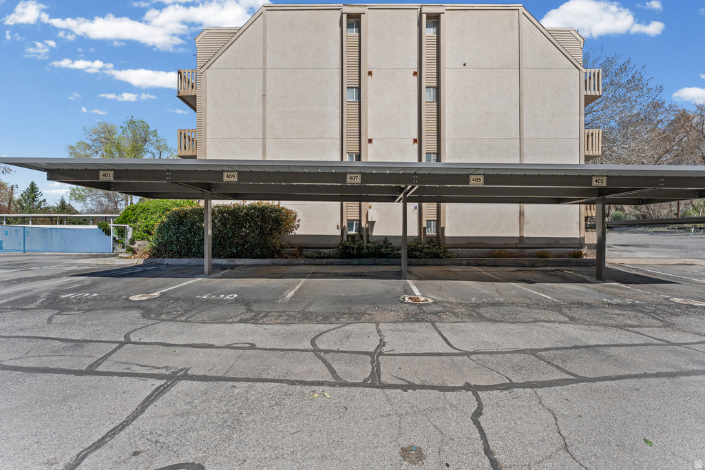 2220 E MURRAY HOLLADAY RD #407 Salt Lake City, UT 84117