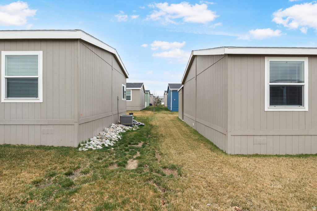 6413 740 W Murray, UT 84123