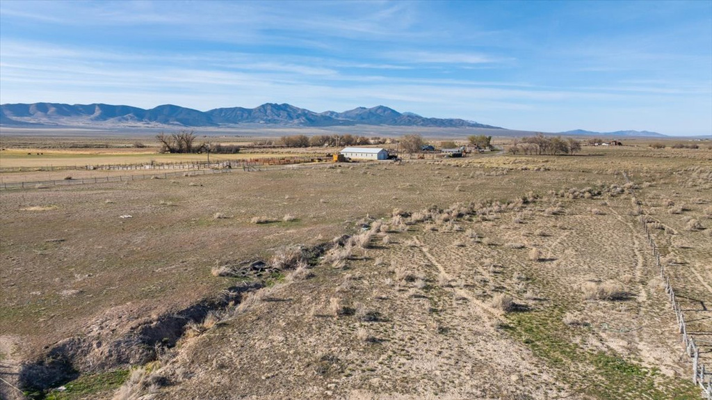 977 S HARKER RD Vernon, UT 84080