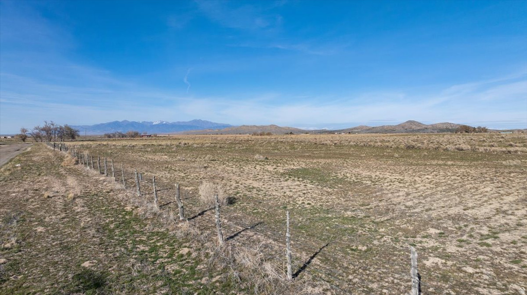 977 S HARKER RD Vernon, UT 84080