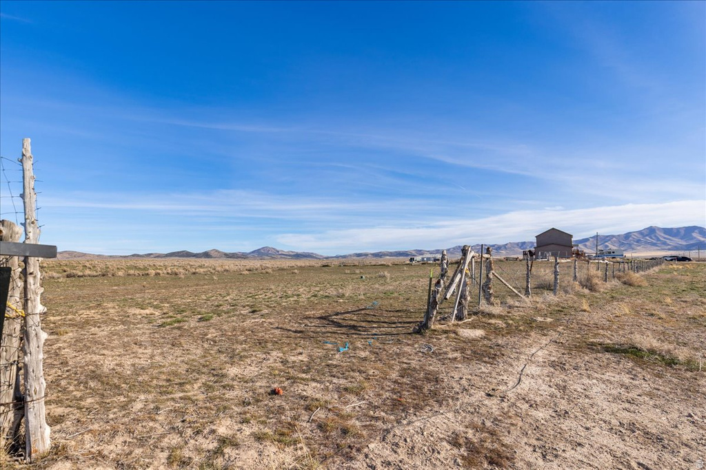 977 S HARKER RD Vernon, UT 84080