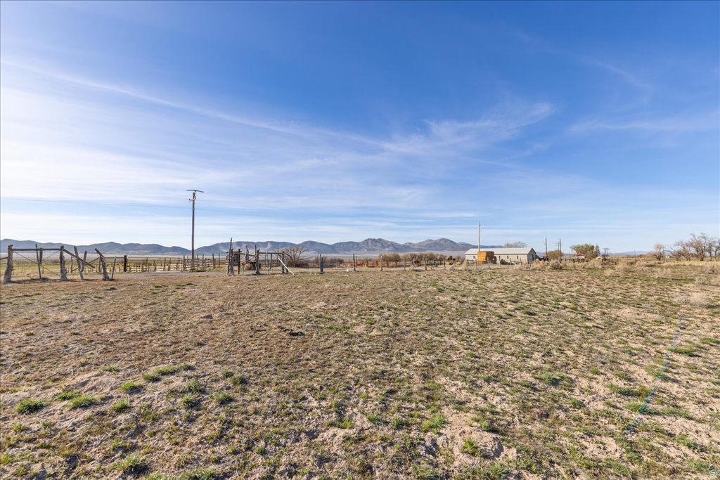 977 S HARKER RD Vernon, UT 84080