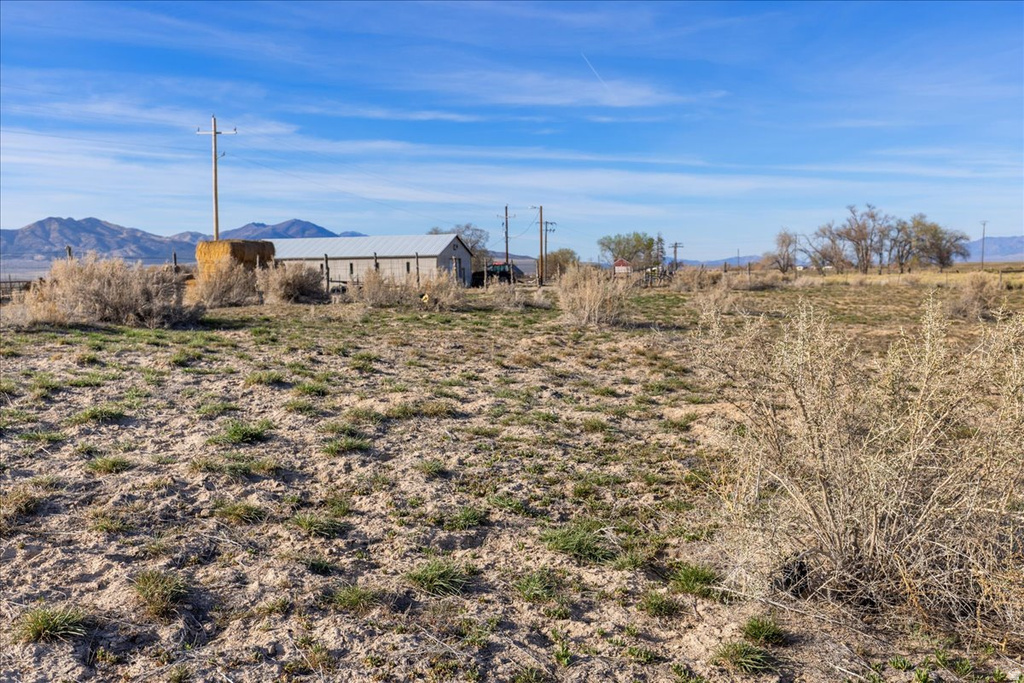 977 S HARKER RD Vernon, UT 84080