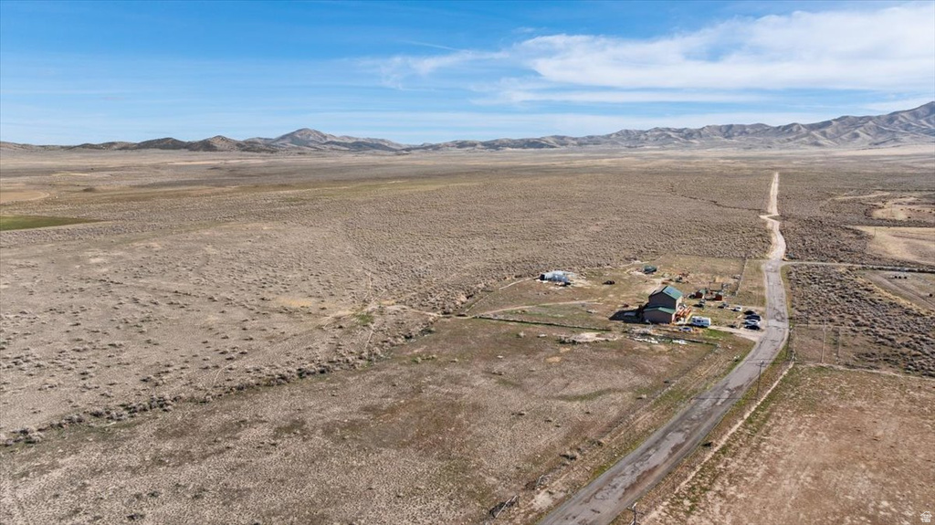 977 S HARKER RD Vernon, UT 84080