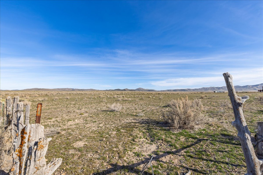 977 S HARKER RD Vernon, UT 84080