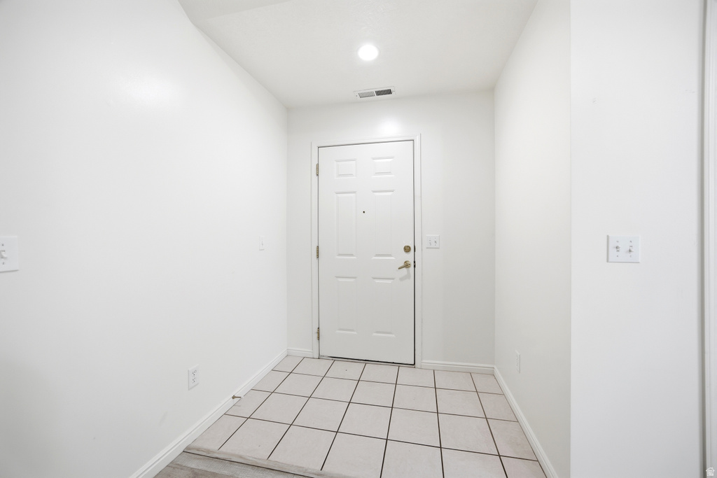 2183 W W JORDAN VILLA DR West Jordan, UT 84088