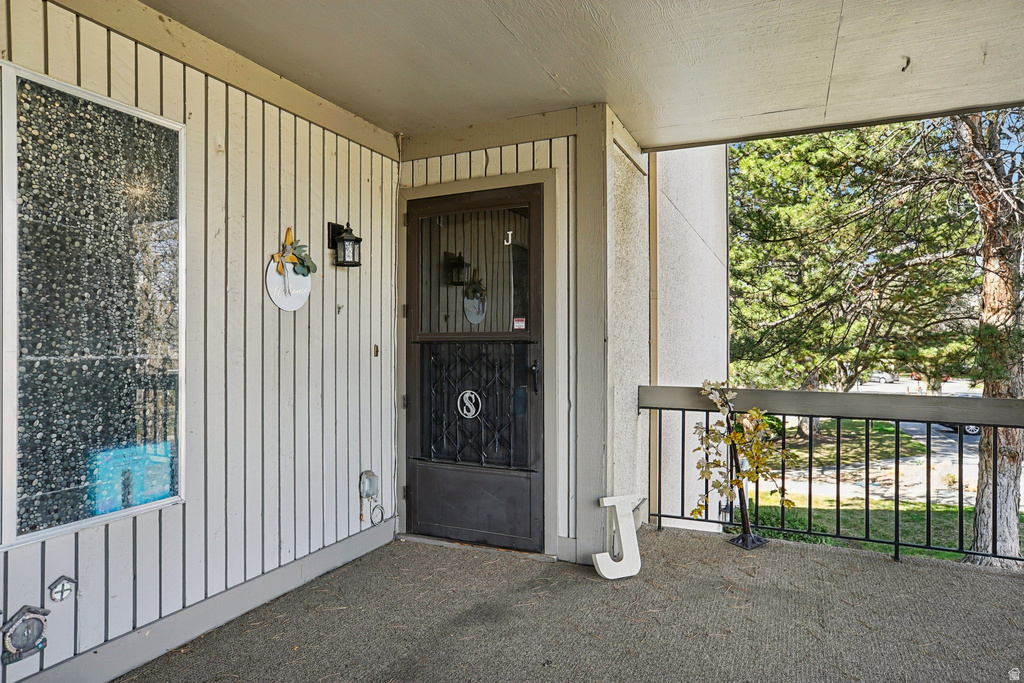 5832 S WATERBURY WAY #J Murray, UT 84121