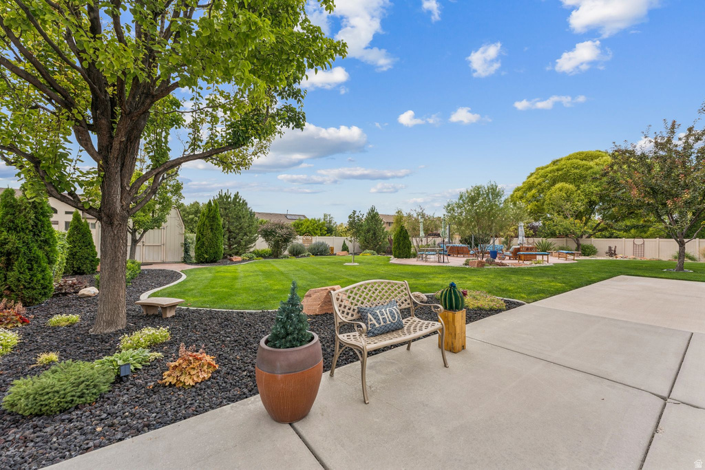 5531 N PONDEROSA LN Stansbury Park, UT 84074