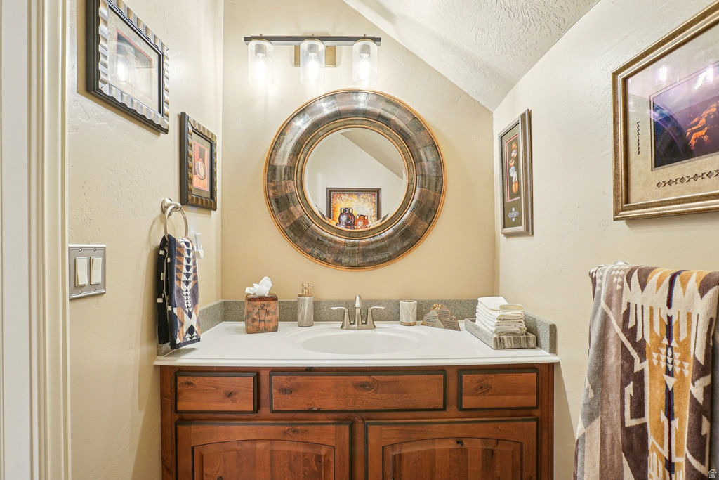 5531 N PONDEROSA LN Stansbury Park, UT 84074