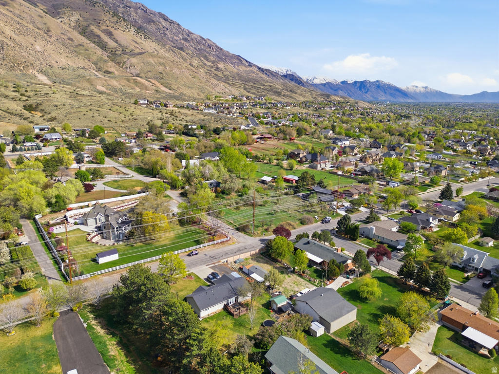 3963 W 9850 N Cedar Hills, UT 84062