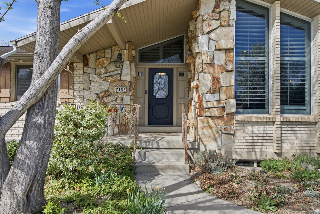 2183 E 3780 S Millcreek, UT 84109