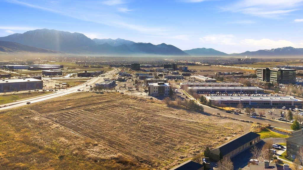 1972 W GROVE PKWY Pleasant Grove, UT 84062