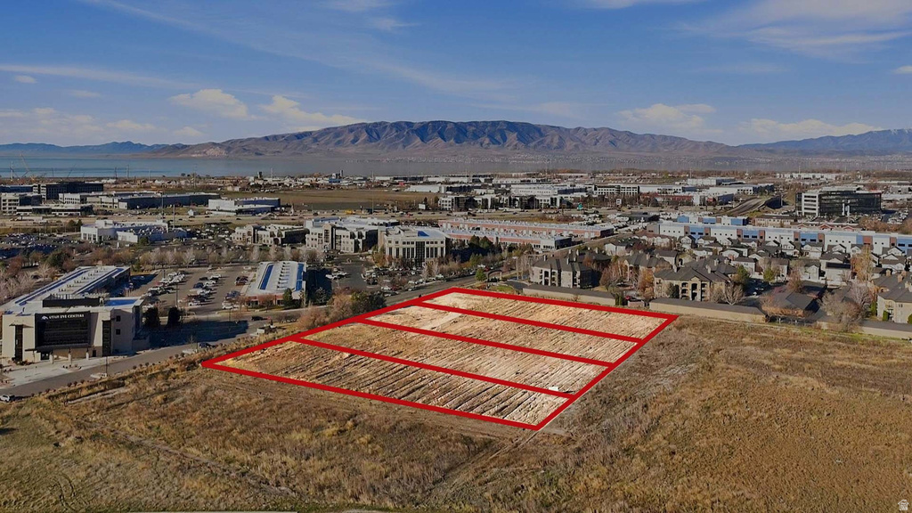 1972 W GROVE PKWY Pleasant Grove, UT 84062