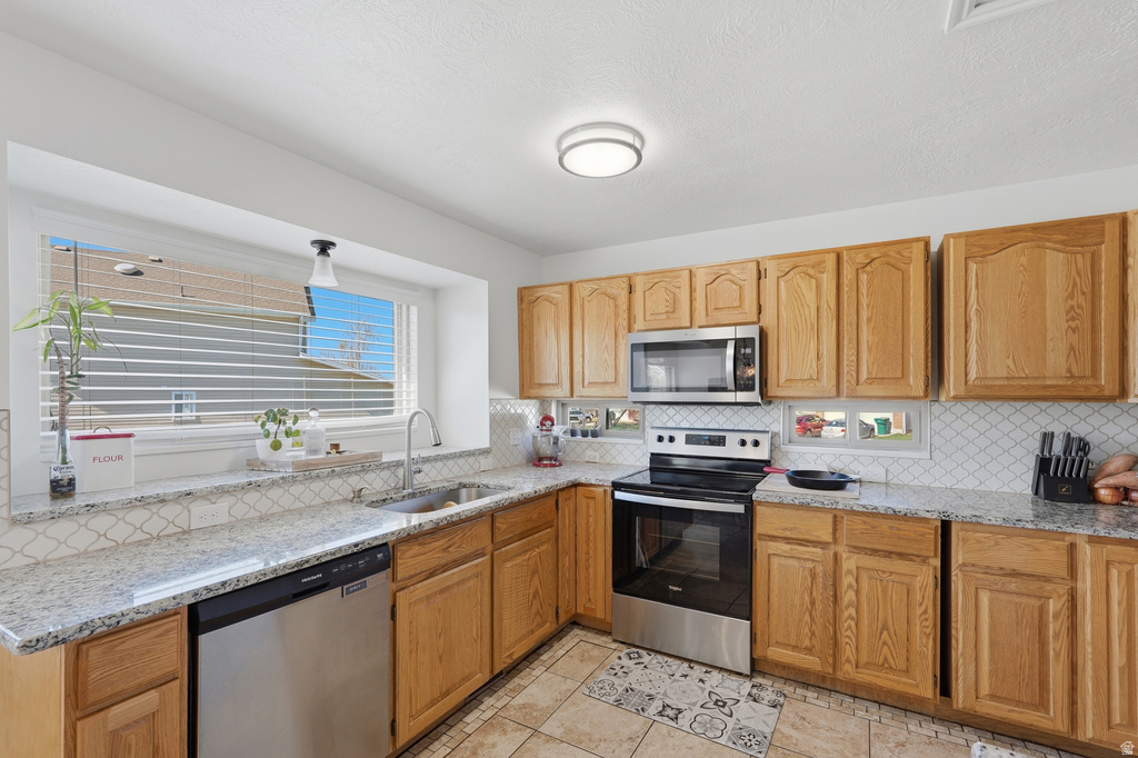 1020 E 1500 N Layton, UT 84040