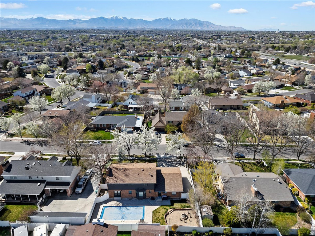 5549 S APPLE VALE DR Murray, UT 84123